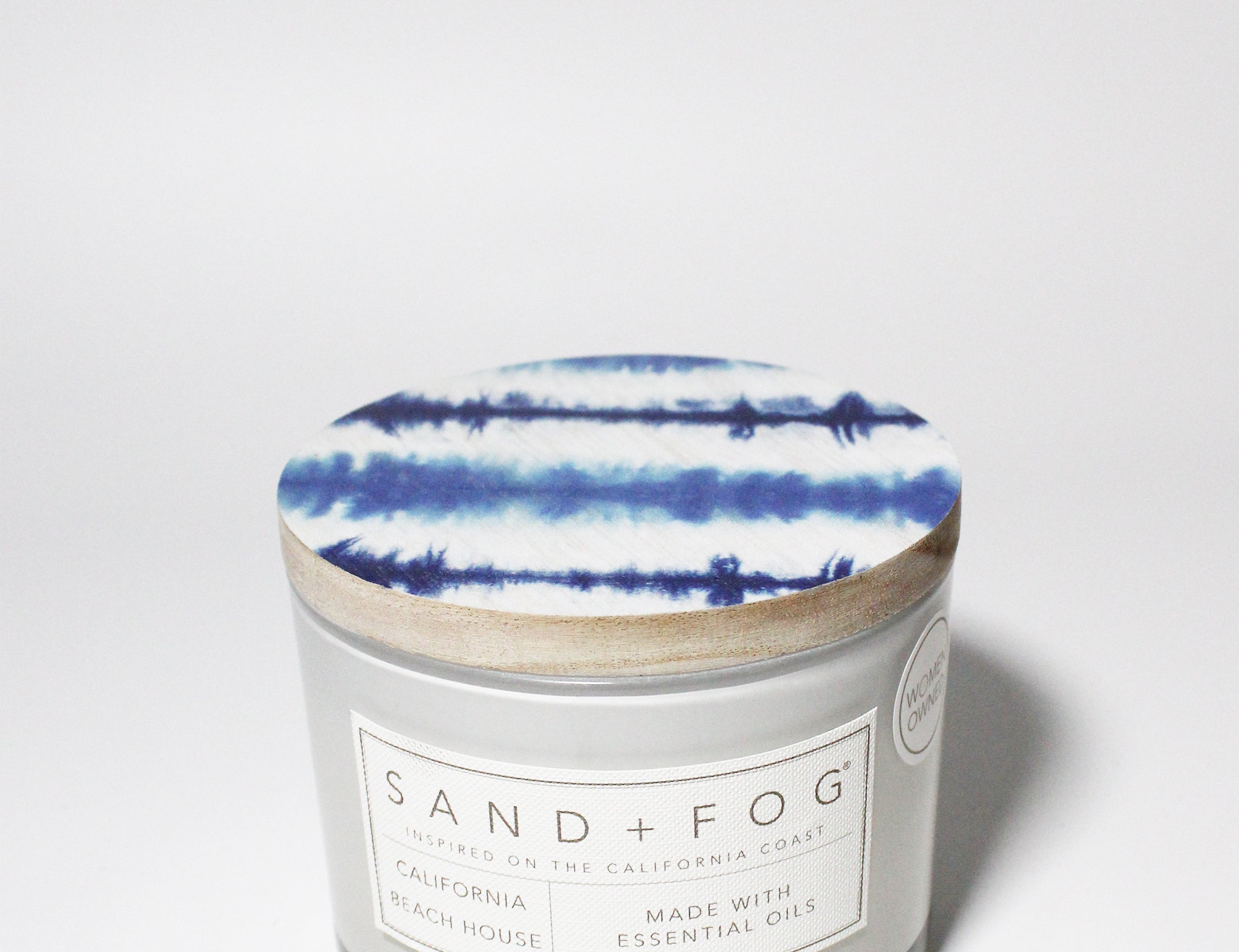 California Beach House 12 oz scented candle White vessel with Blue tye dye stripes lid