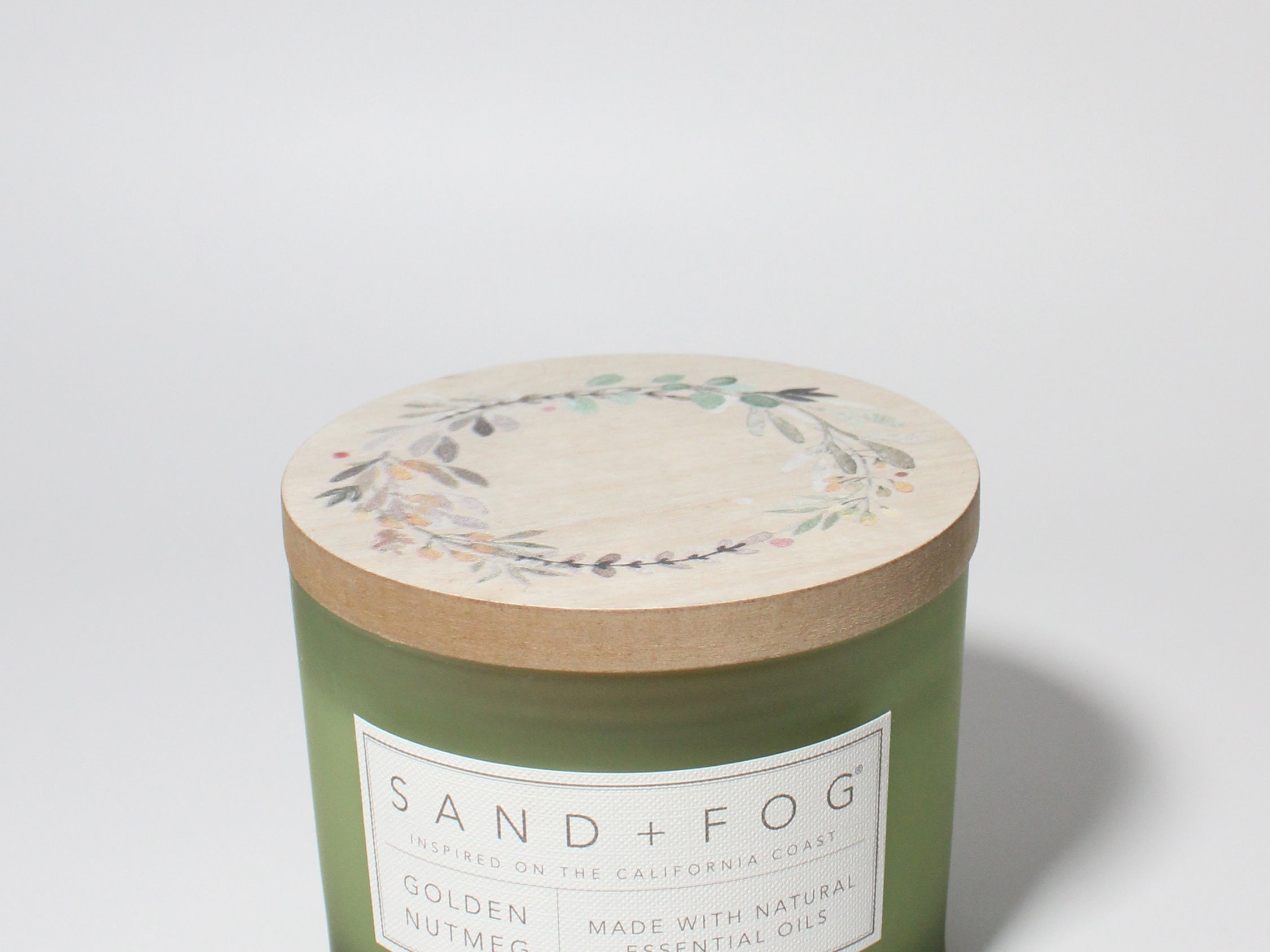 Golden Nutmeg 12 oz scented candle Sage vessel with Painted Wreath lid