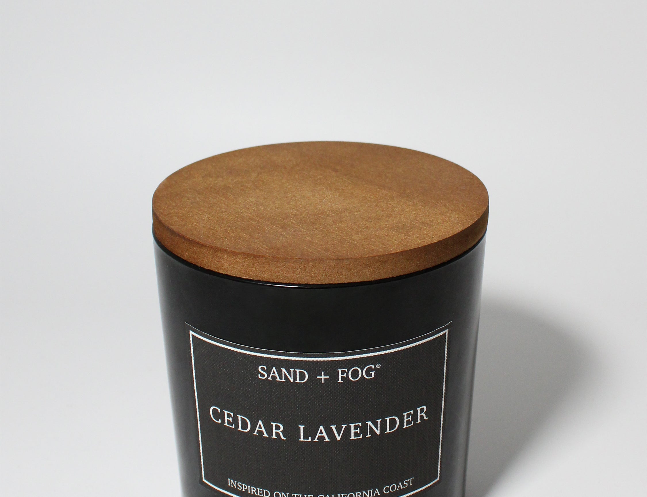 Cedar Lavender 21 oz scented candle Black vessel with Wood lid