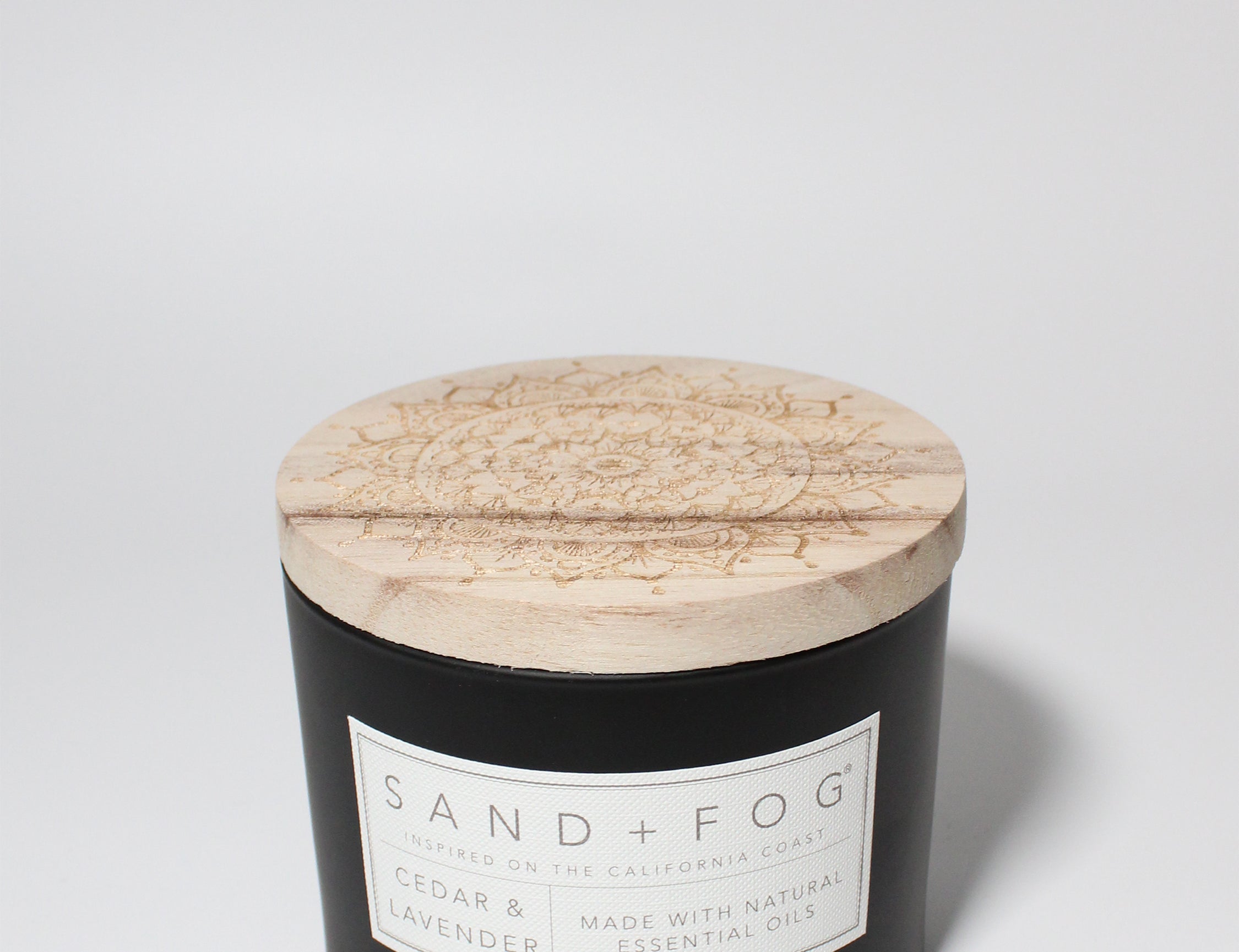 Cedar Lavender 12 oz scented candle Black vessel with Carved Wood lid