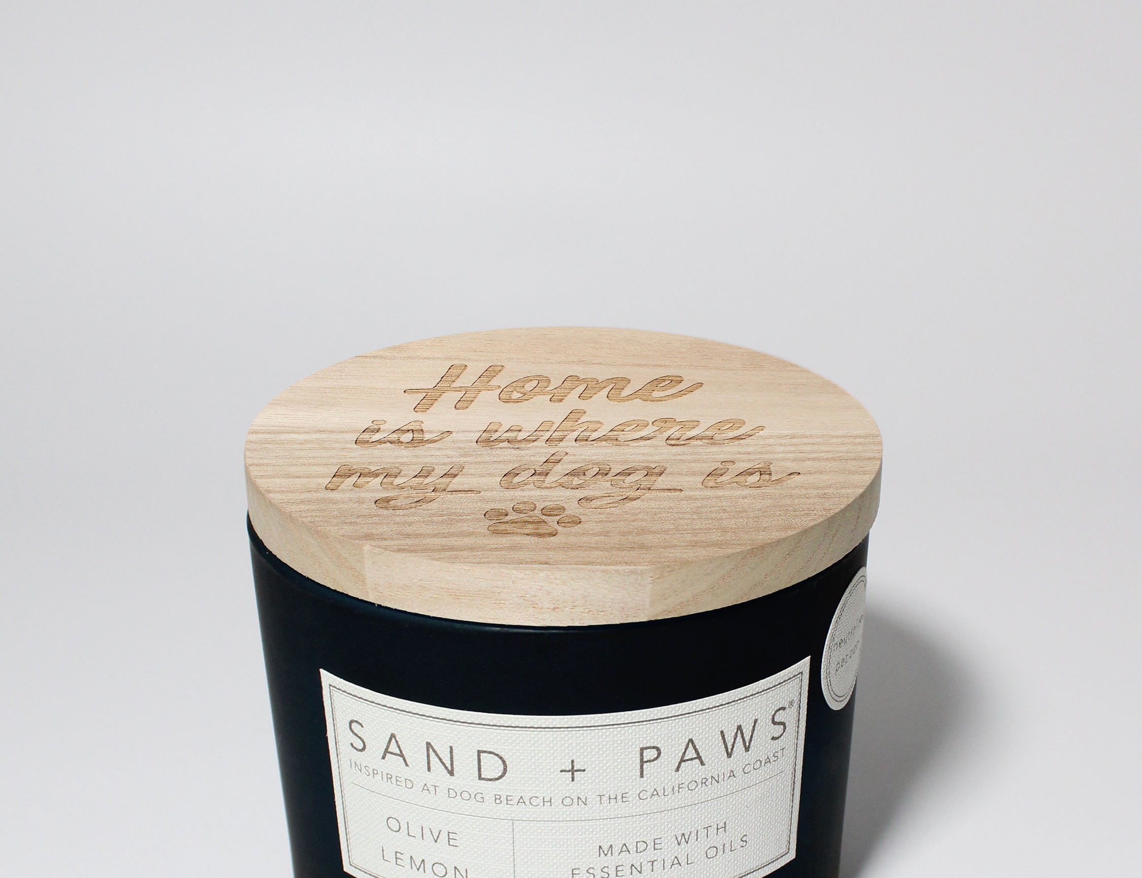 Sand + Paws Olive Lemon 12 oz scented candle Navy Vessel with Home is where my dog is lid