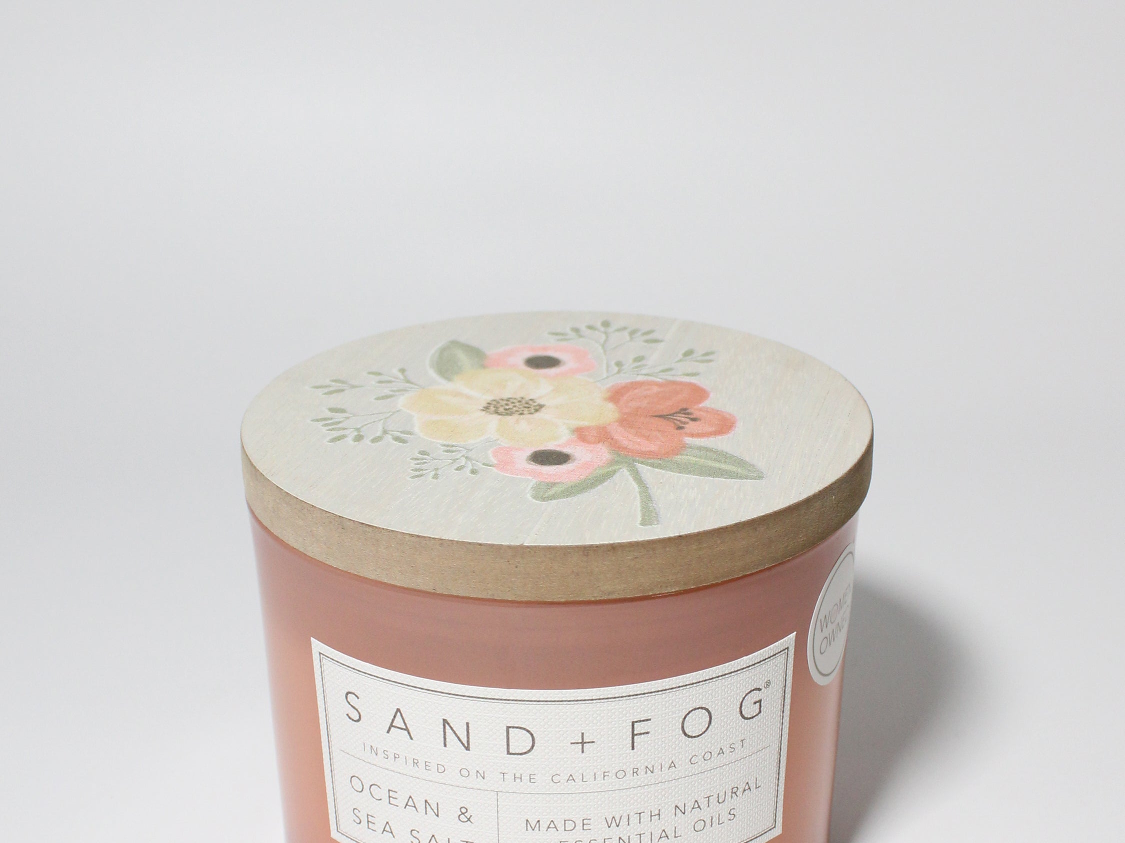 Ocean & Sea Salt 12 oz scented candle Pink vessel with Painted floral lid