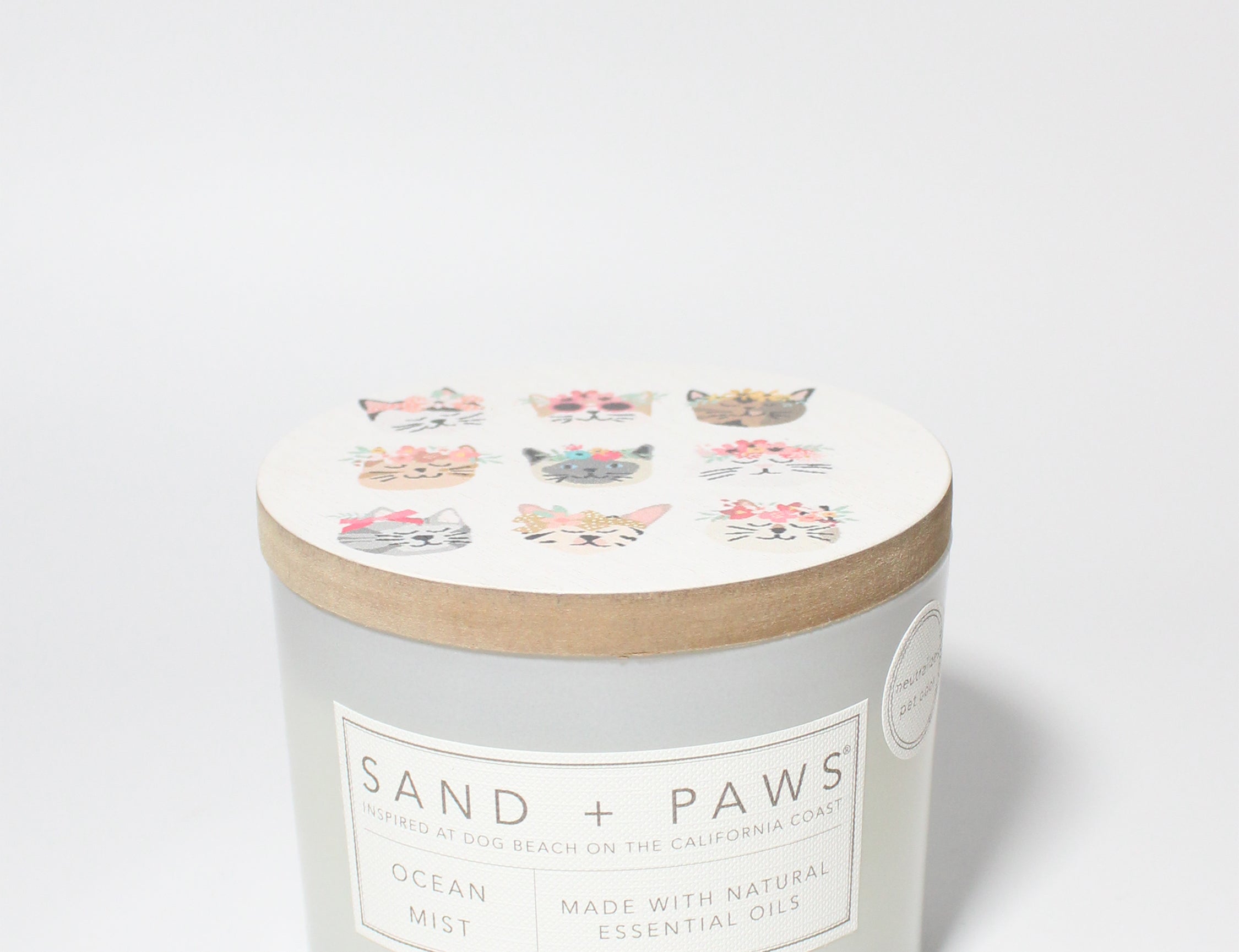 Sand + Paws Ocean Mist 12 oz scented candle White vessel with Painted Cat Grid lid