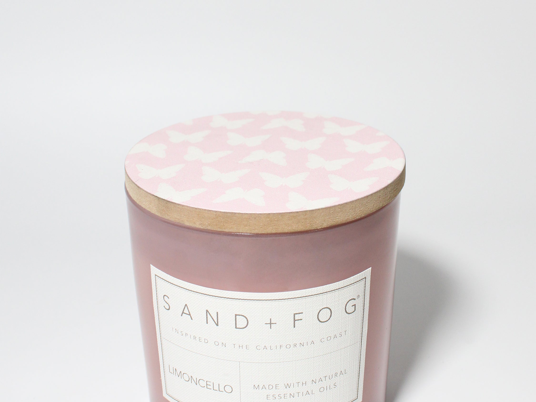 Limoncello 21 oz scented candle Petal Lilac vessel with White Butterflies lid