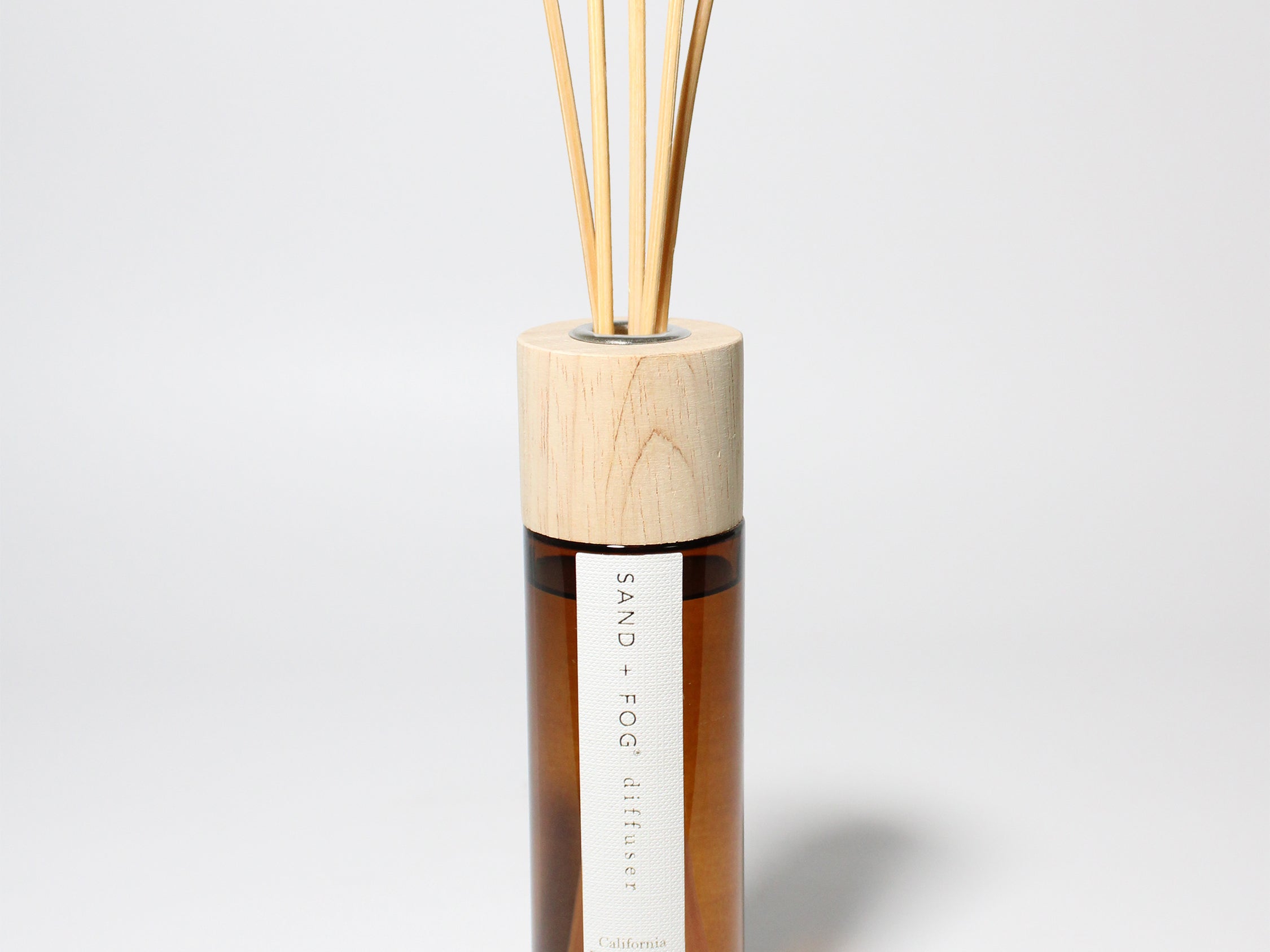 California Beach House reed diffuser Black Glass with Wood Top