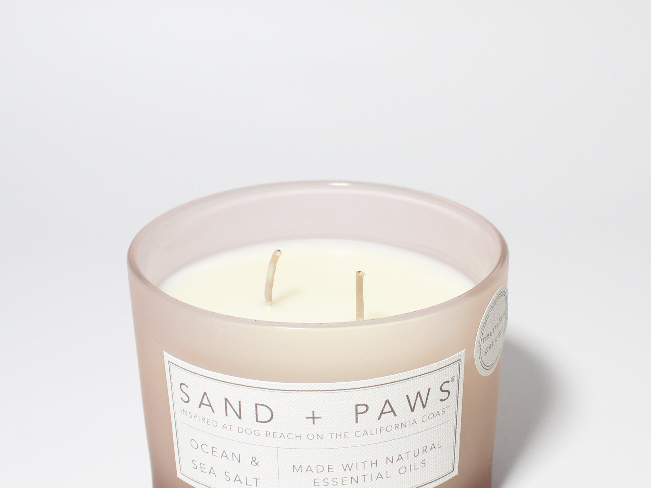 Sand + Paws Ocean & Sea Salt 12 oz scented candle White Vessel with Carved LOVE Lid