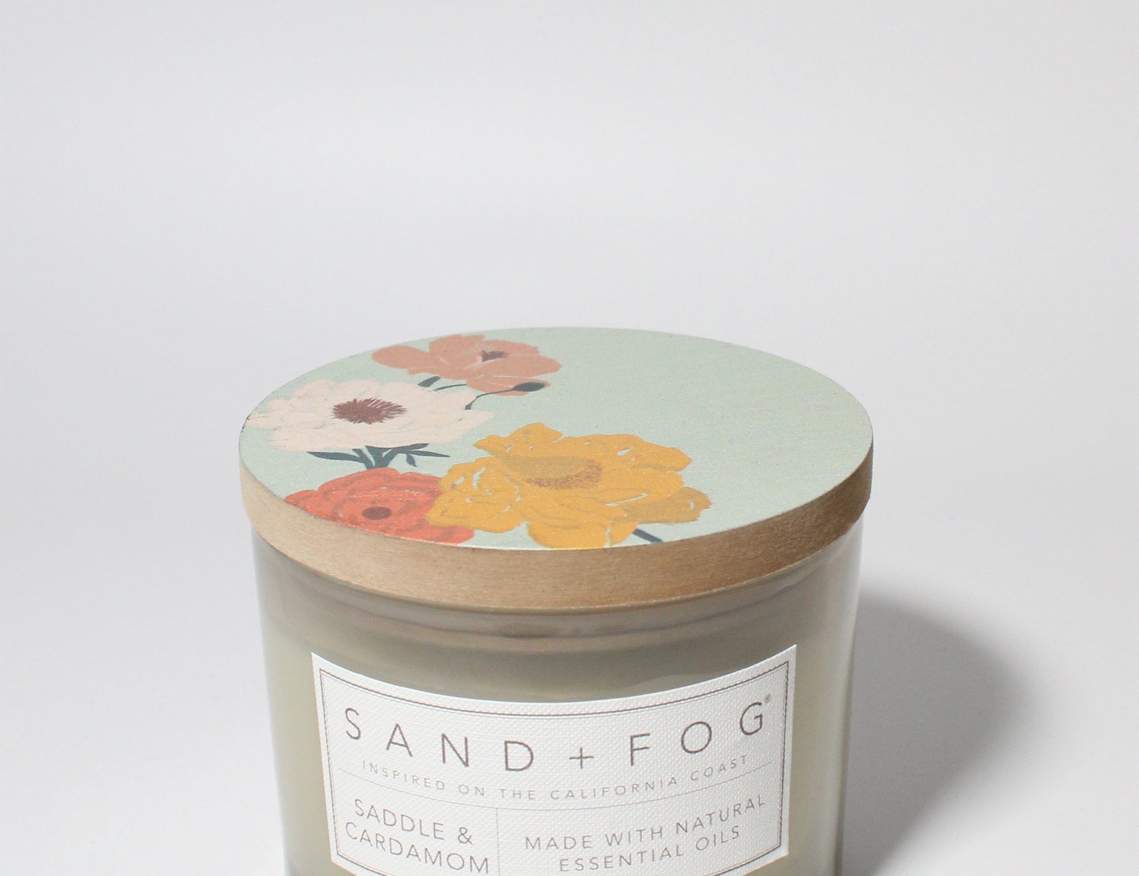 Saddle & Cardamom 12 oz scented candle Sand Dollar vessel with Painted Floral lid