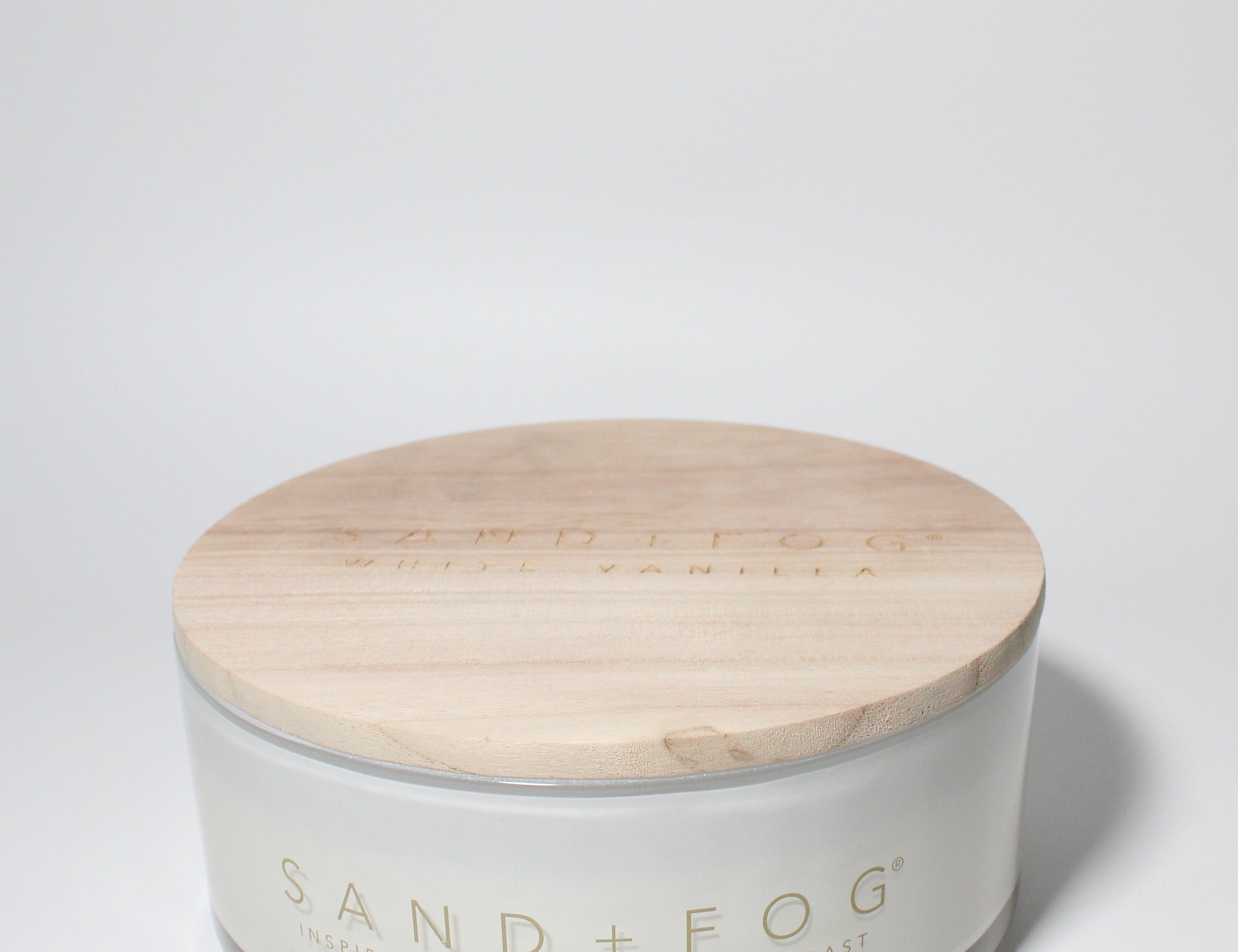 White Vanilla 35 oz scented candle White vessel with Sand+Fog wood lid