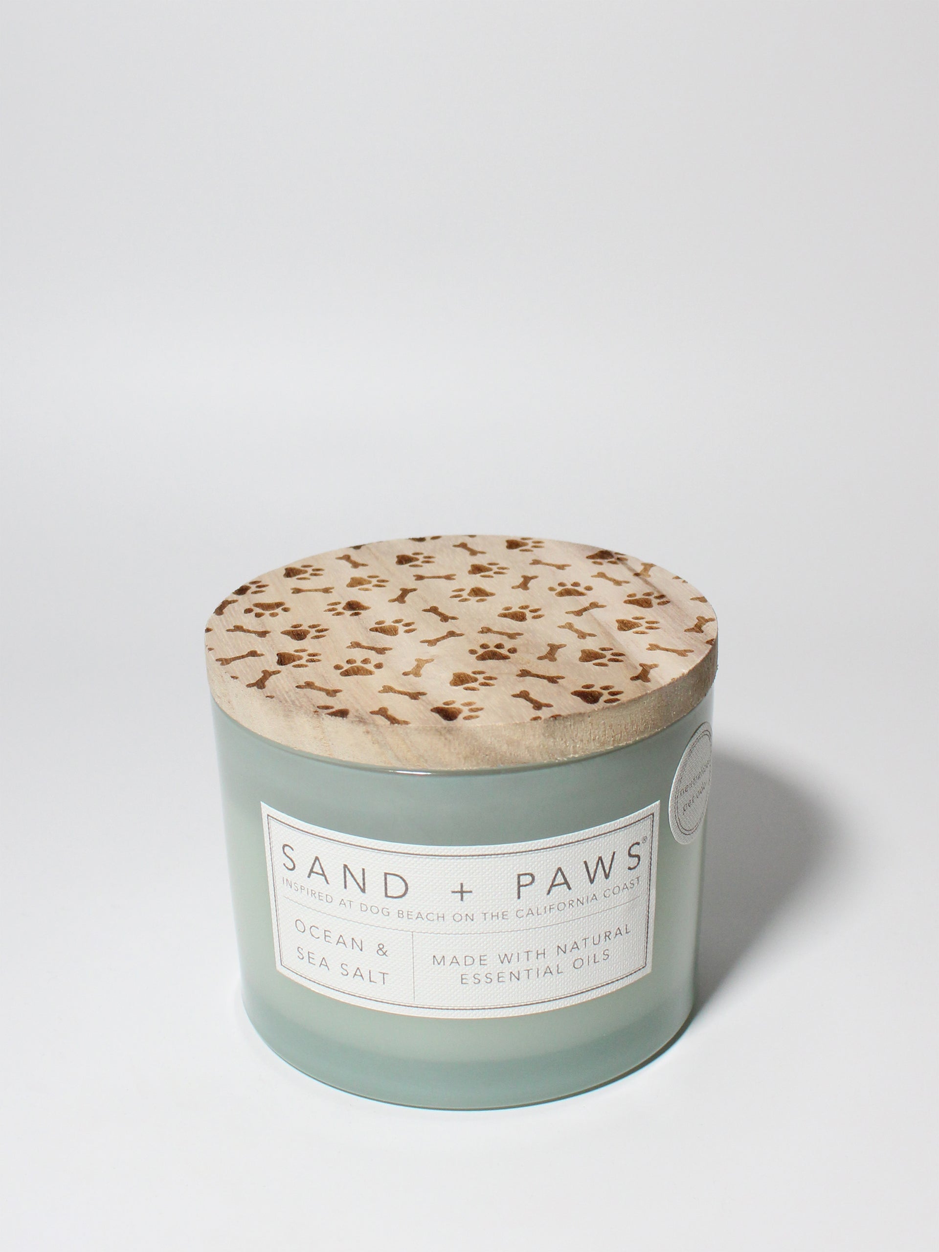 Sand + Paws Ocean & Sea Salt 12 oz scented candle – Sand + Fog