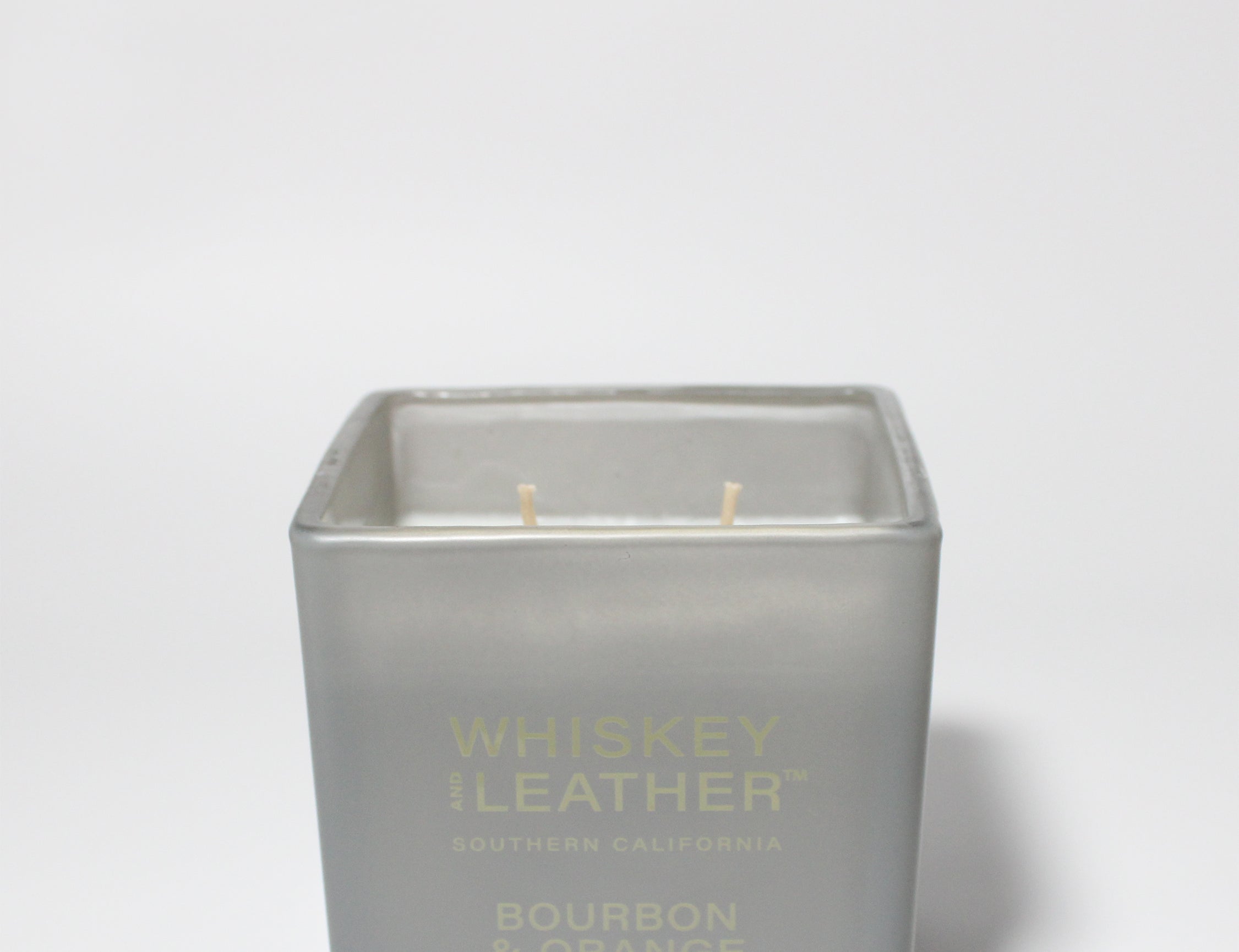 Whiskey and Leather Bourbon & Orange 16 oz scented candle Gray vessel with gray lid