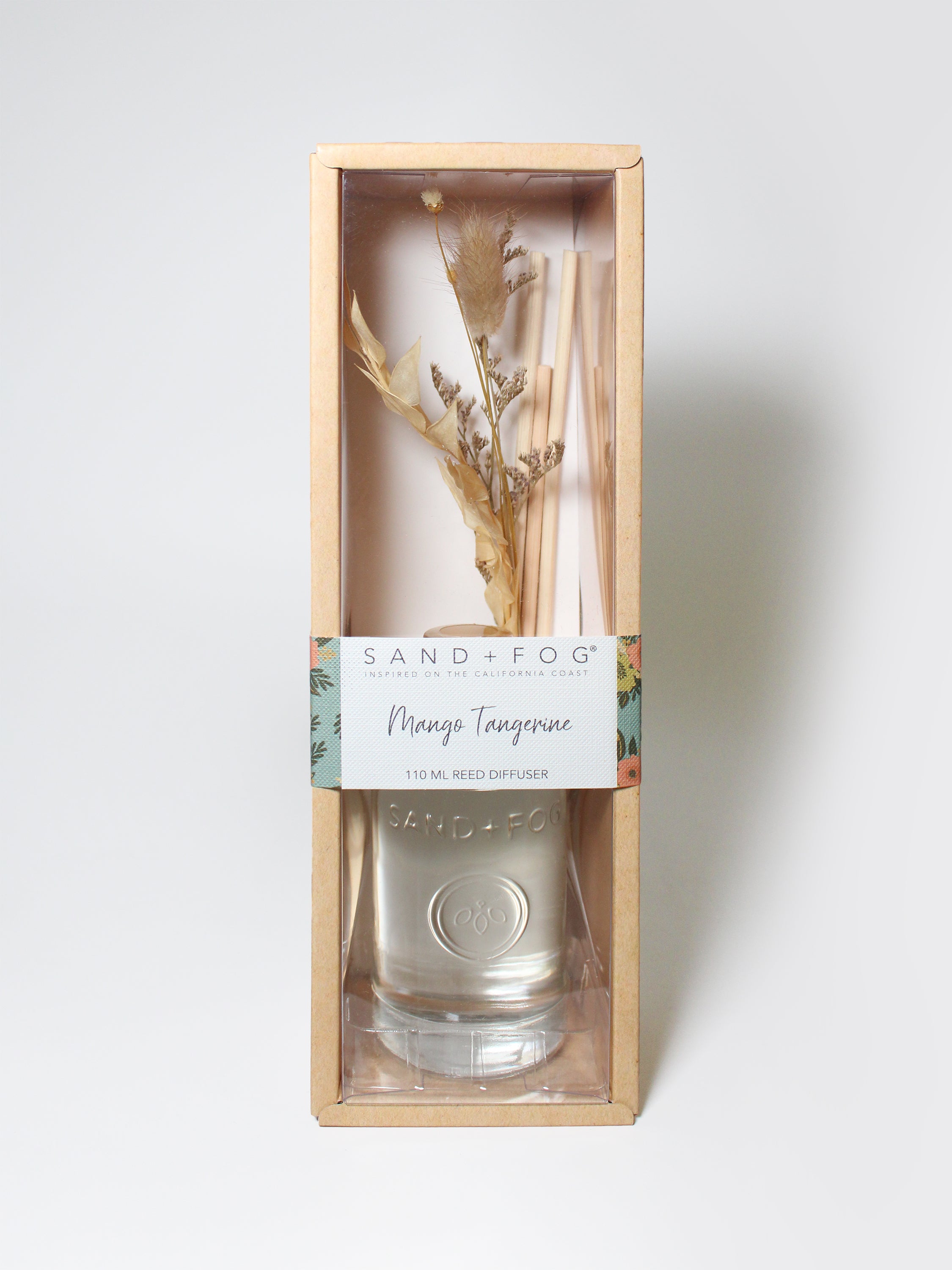 Sand + Fog Guava Mango 12 oz scented candle