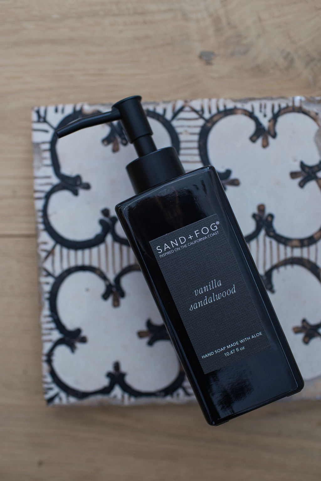 Sand + Fog Vanilla Sandalwood Liquid Hand Soap