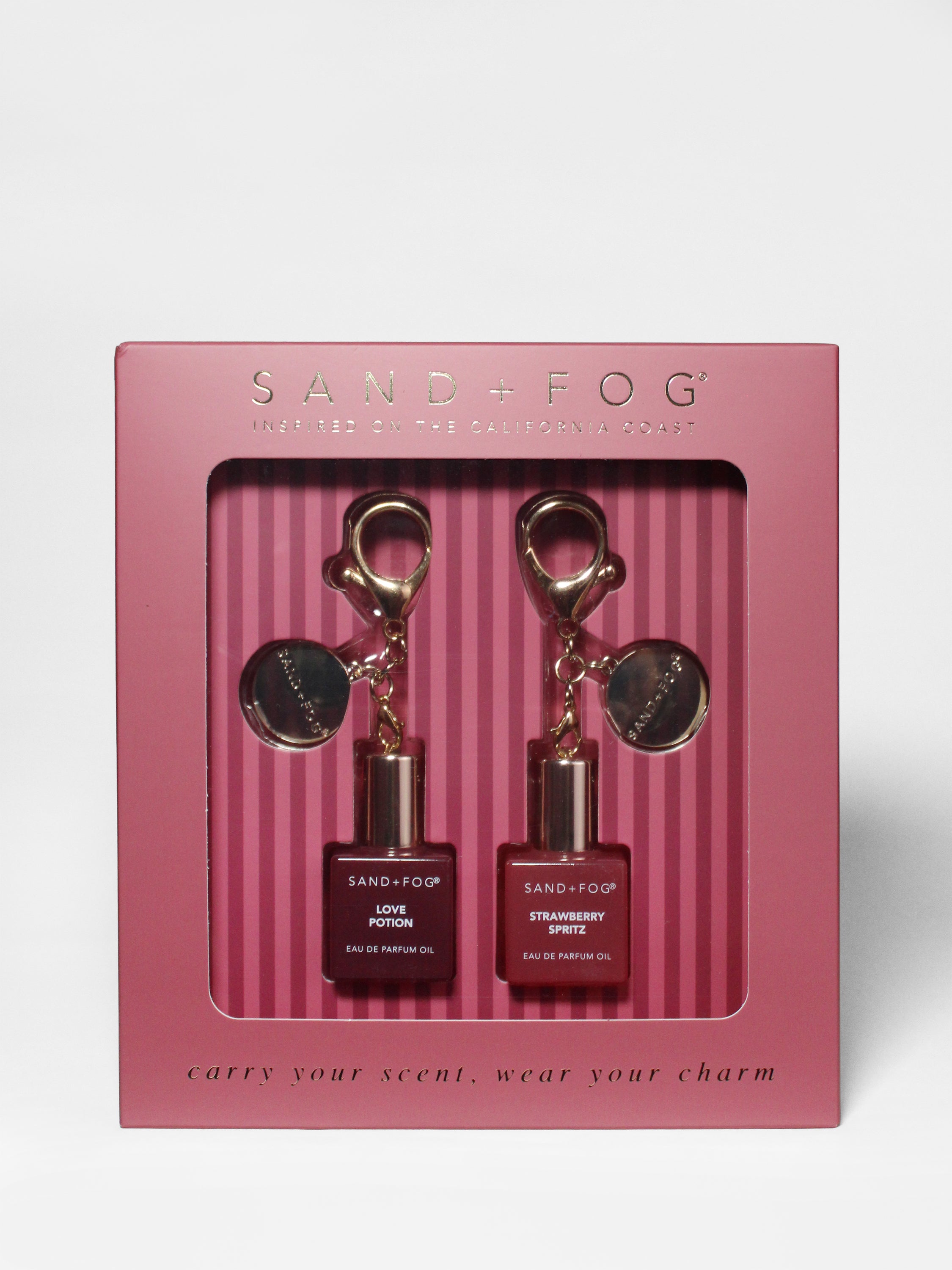 最終値下げ【完売品】Eau de Parfum & BAG CHARM SET Bag Charm Perfume Oil Rollerball Set - Love Potion + Strawberry