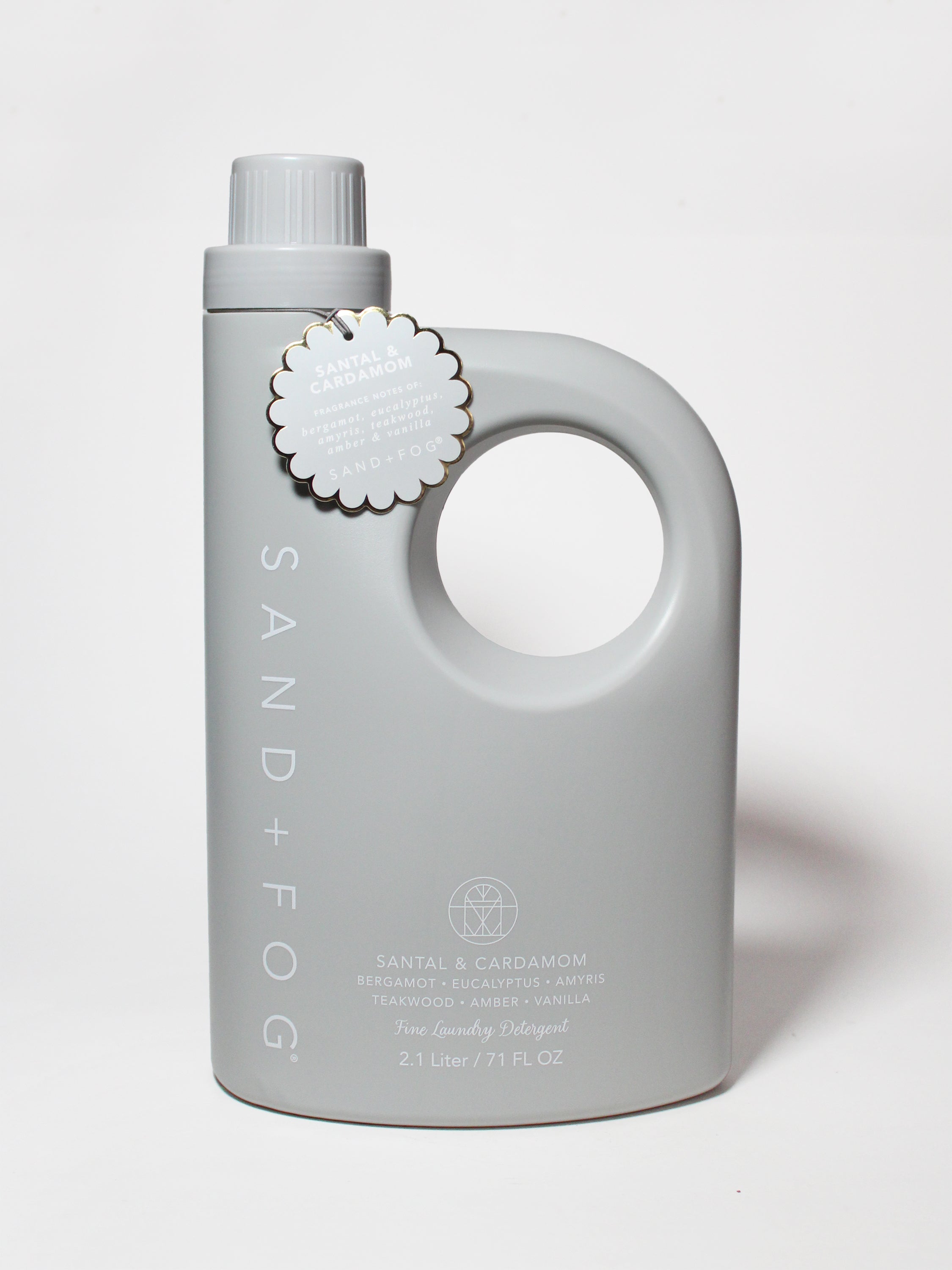 Santal & Cardamom 71 oz Laundry Detergent – Sand + Fog