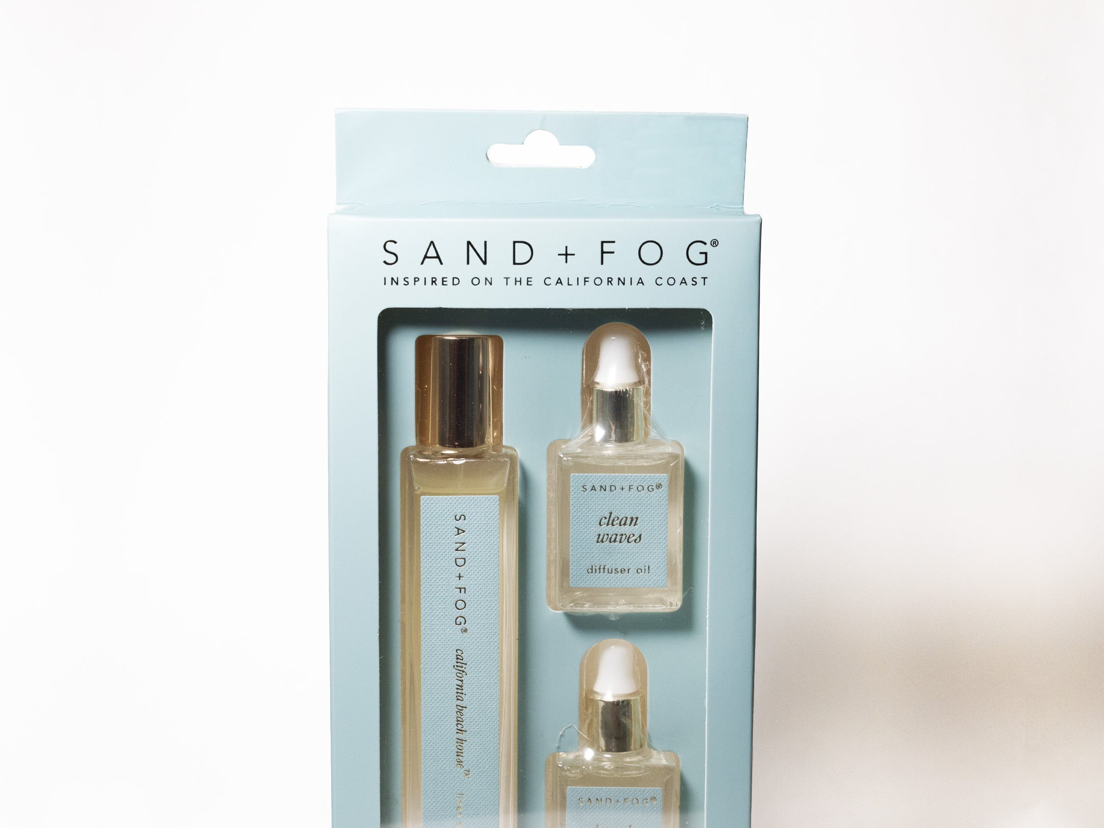 pod fog linen Pack of (1) 50 ml Linen Spray and (2) 14.7 ml Fragrance Diffuser Oils – Sand + Fog