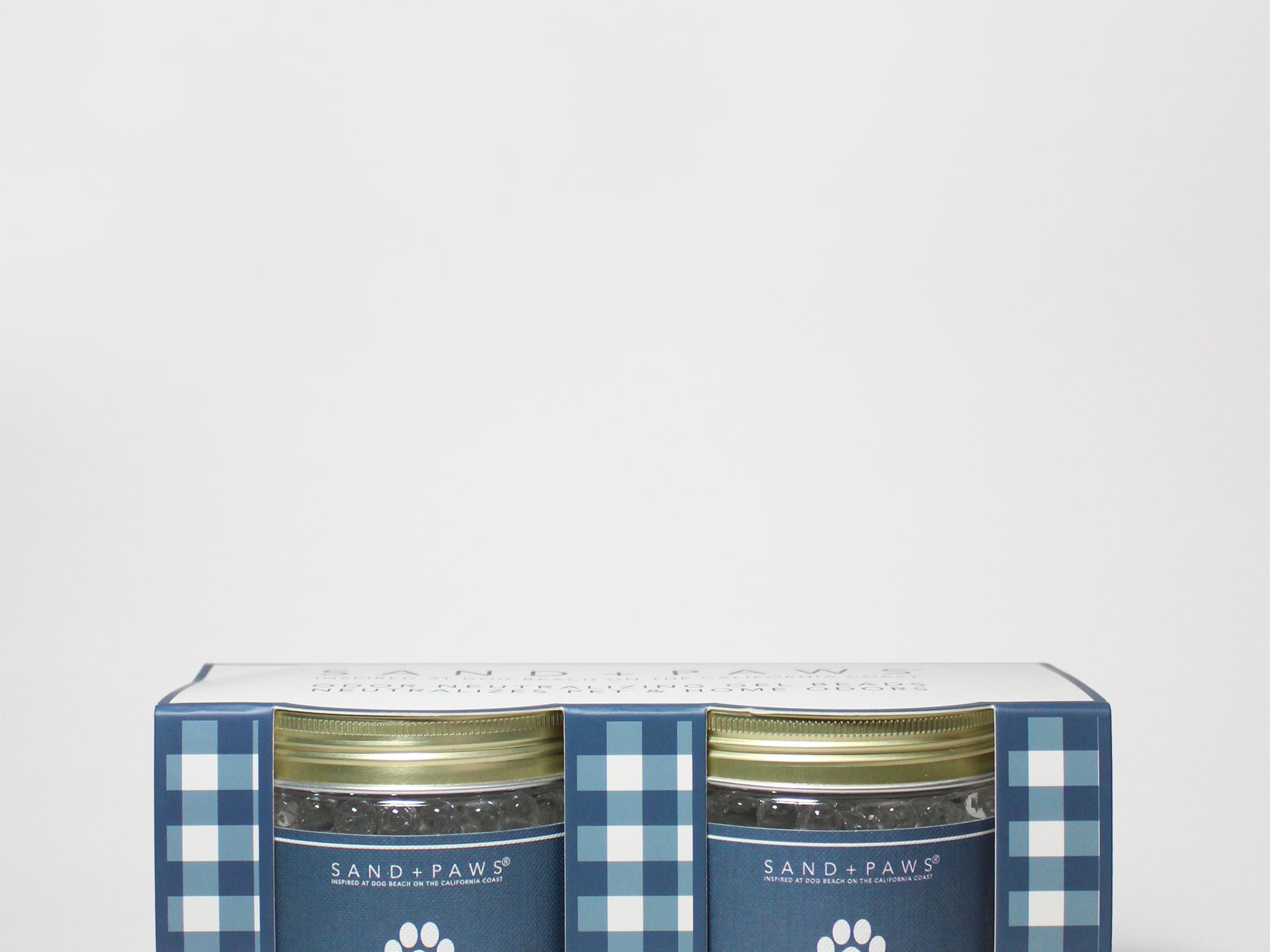Gel scent bead pack of two in blue plaid box, labeled Clean Waves