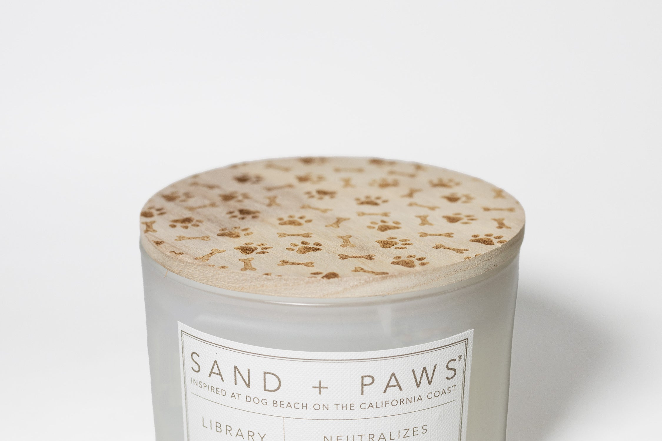 sand and fog coconut and palm candle Sand+Paws Coconut & Palm 12 oz scented candle – Sand + Fog