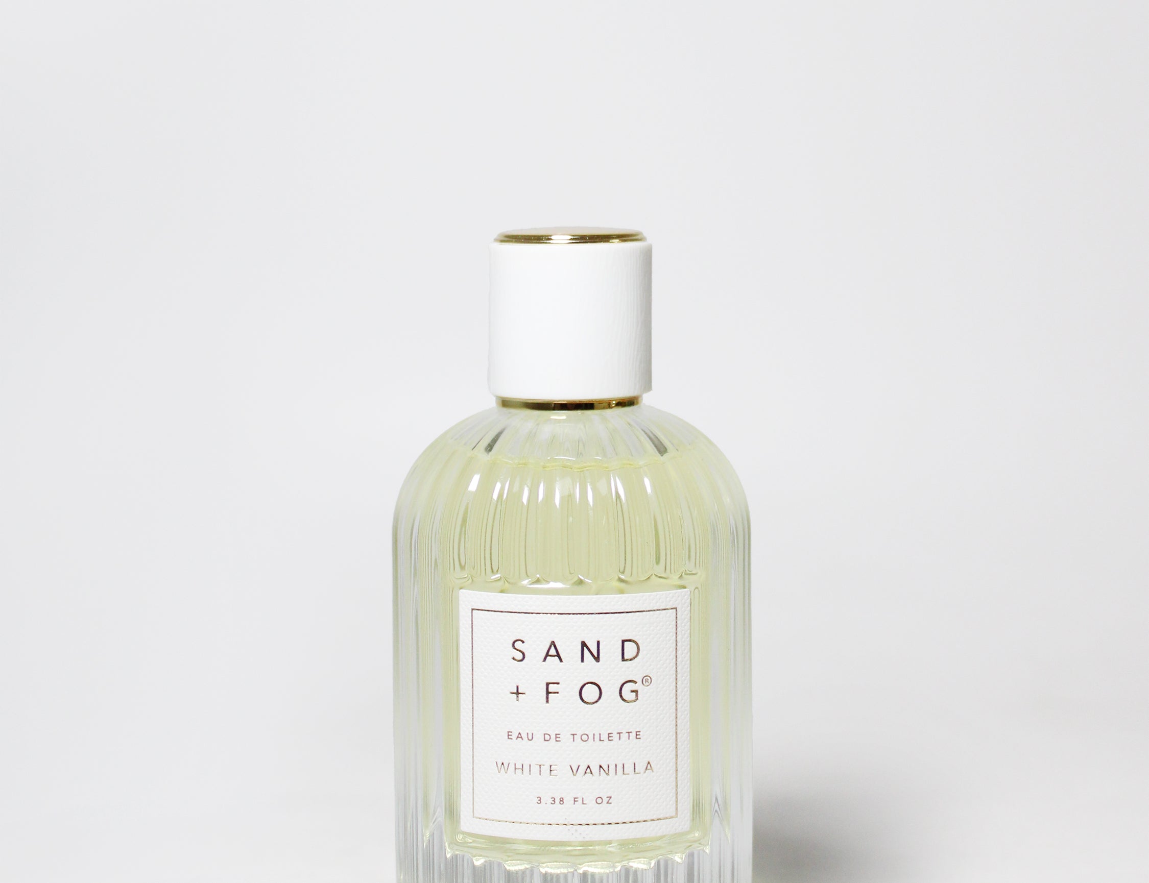 vanilla tobacco sand and fog Scented Candle reminding you of comfort and elegance White Vanilla Collection Sand