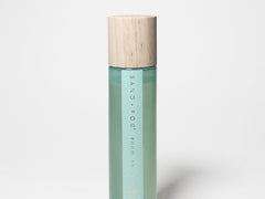 Pistachio Dream room spray, 100 ml teal bottle with wood cap