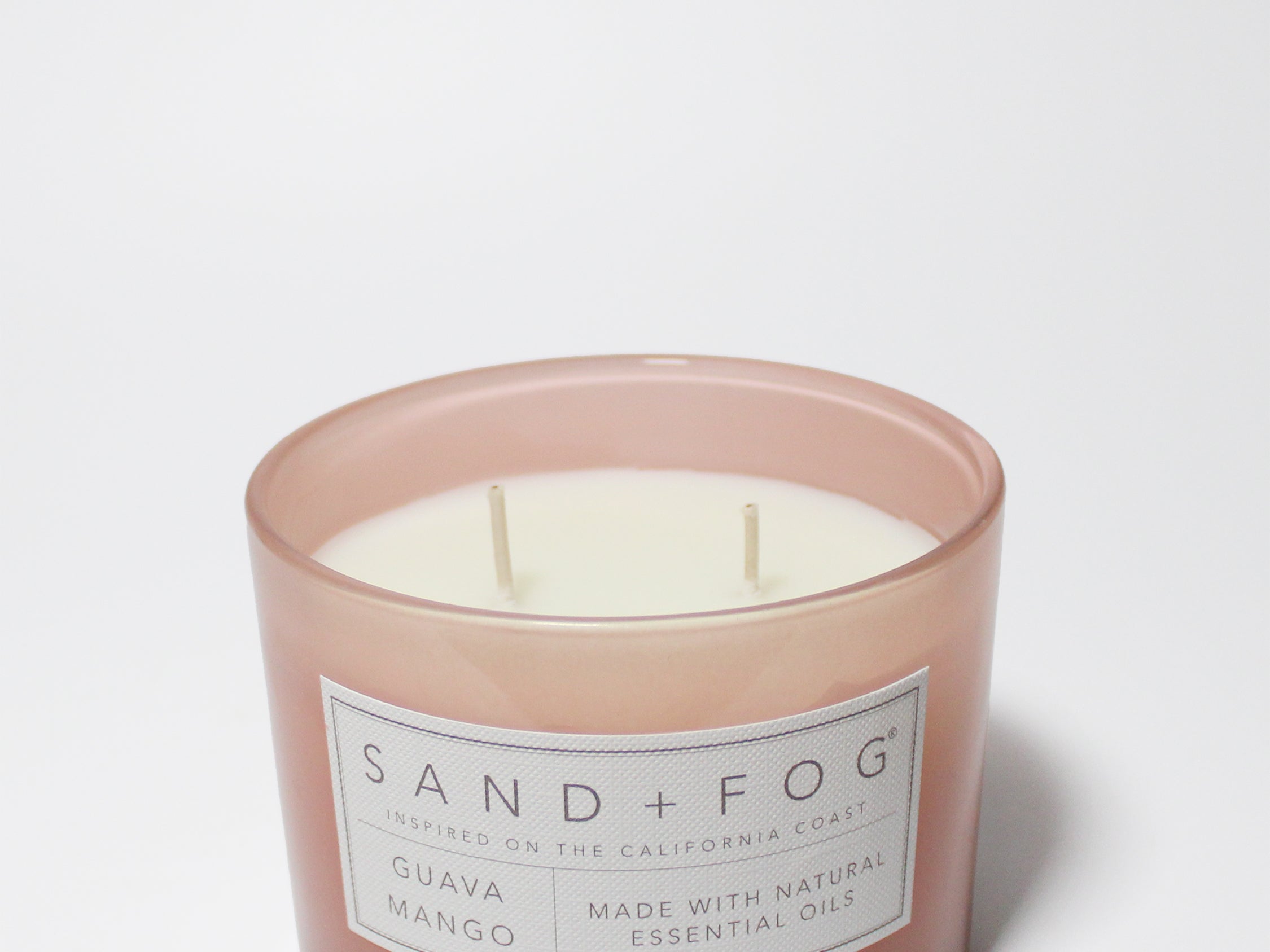 Sand + Fog Guava Mango 12 oz scented candle